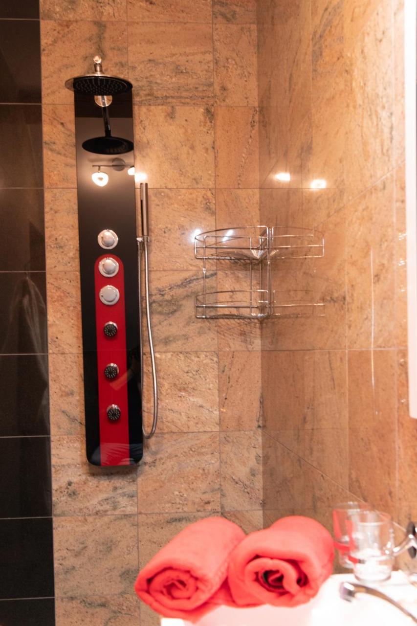 Romanticky Wellness Suite Hotel Heinz Dobris Extérieur photo